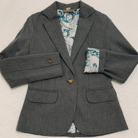 princess vera wang Jackets & Blazers - Princess Vera Wang Blazer Women's XS Grey Herringbone Heart Button Toile Jacket